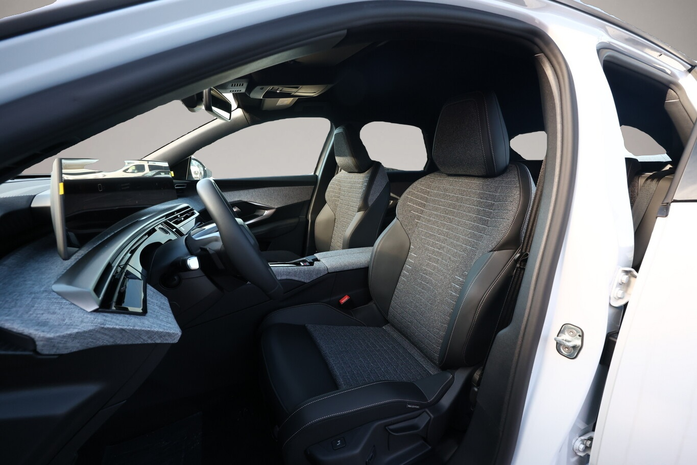 Bild 5 Peugeot 3008 Hybrid Allure ACC 21