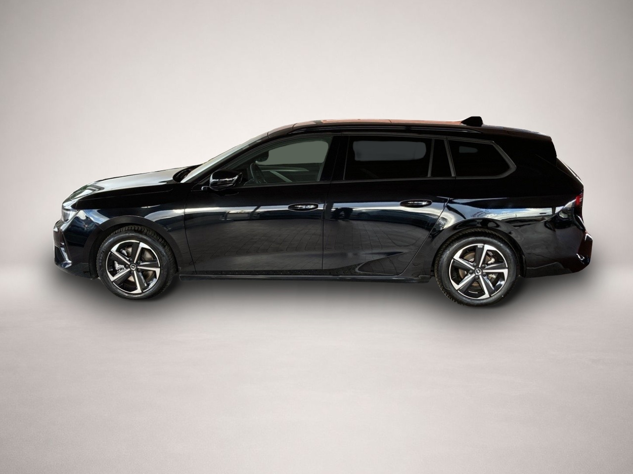 Fotografie des Opel Astra Sports Tourer GS AT Shz Schiebedach Alcant