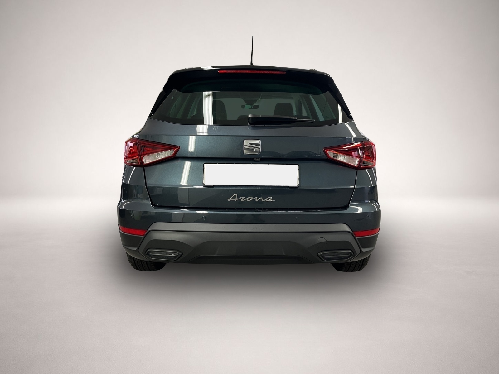 Fotografie des Seat Arona 1.0 TSI DSG Road Edition KAMERA NAVI