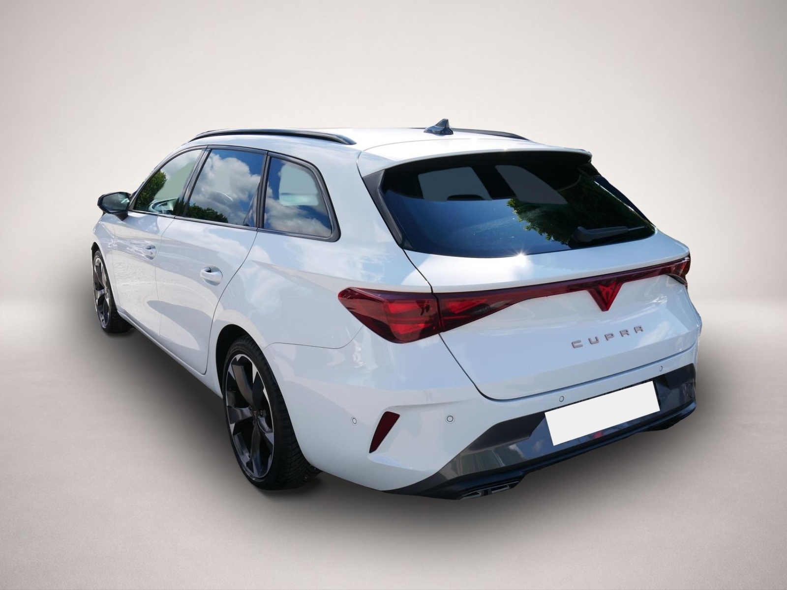 Bild 4 Cupra Leon sportstourer 1.5 DSG*Edge Paket*AHK*NAVI*AC
