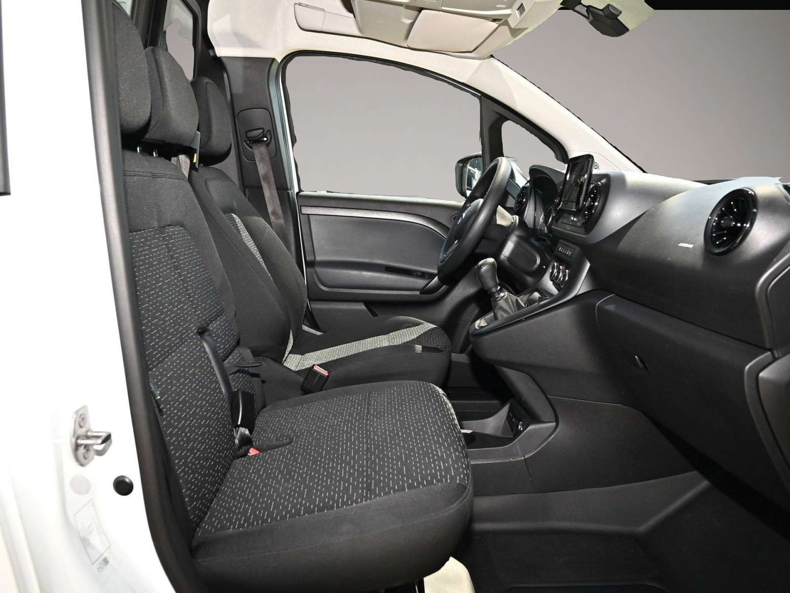 Bild 2 Mercedes-Benz Citan