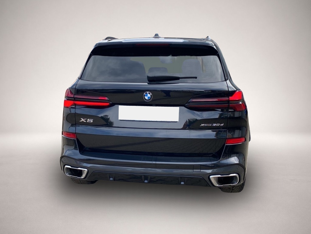 Fotografie 4 des BMW X5 xDrive 30d M Sport*UPE 112.000¤*Pano