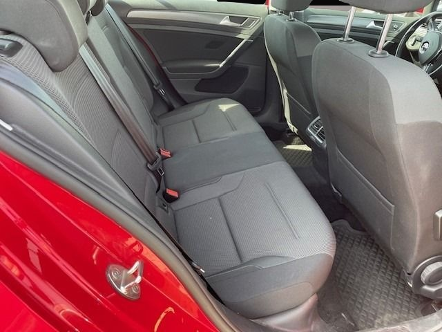Bild 6 Volkswagen Golf 7 Variant 1.5TGI ACC/ALU/SITZHZ/CLIMATR