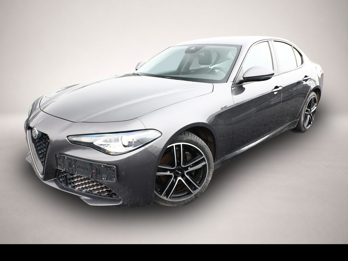 Fotografie Alfa Romeo Giulia 2.2 Turbo 160 AT8 Sprint Nav Kam Keyless