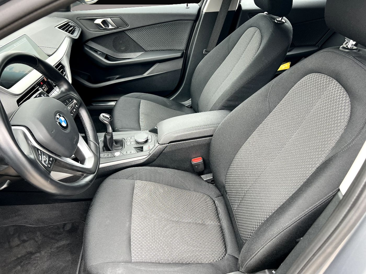 Bild 7 BMW 116 116d Advantage *LED Navi Sitzh. PDC v+h DAB*
