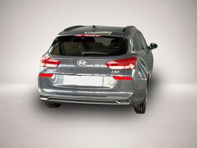 Bild 2 Hyundai i30 Comfort Plus 1.0 TGDI DCT/ Navi / Sitz + Lenkra.
