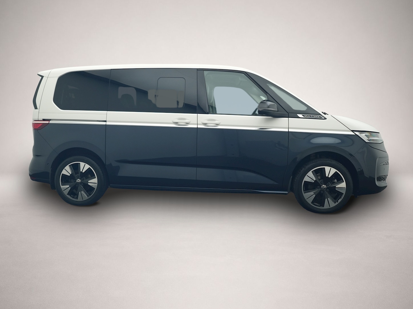Bild 6 Volkswagen T7 Multivan 2.0 TDI DSG Style 5-J-GAR AHK STANDH