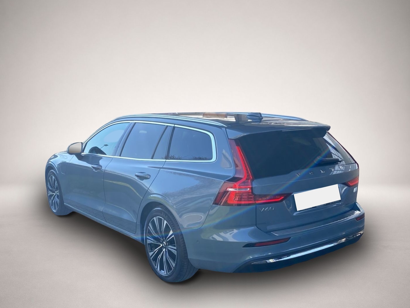 Fotografie 3 des Volvo V60 Kombi T8 Plus Bright Recharge WiPa*LED*Navi