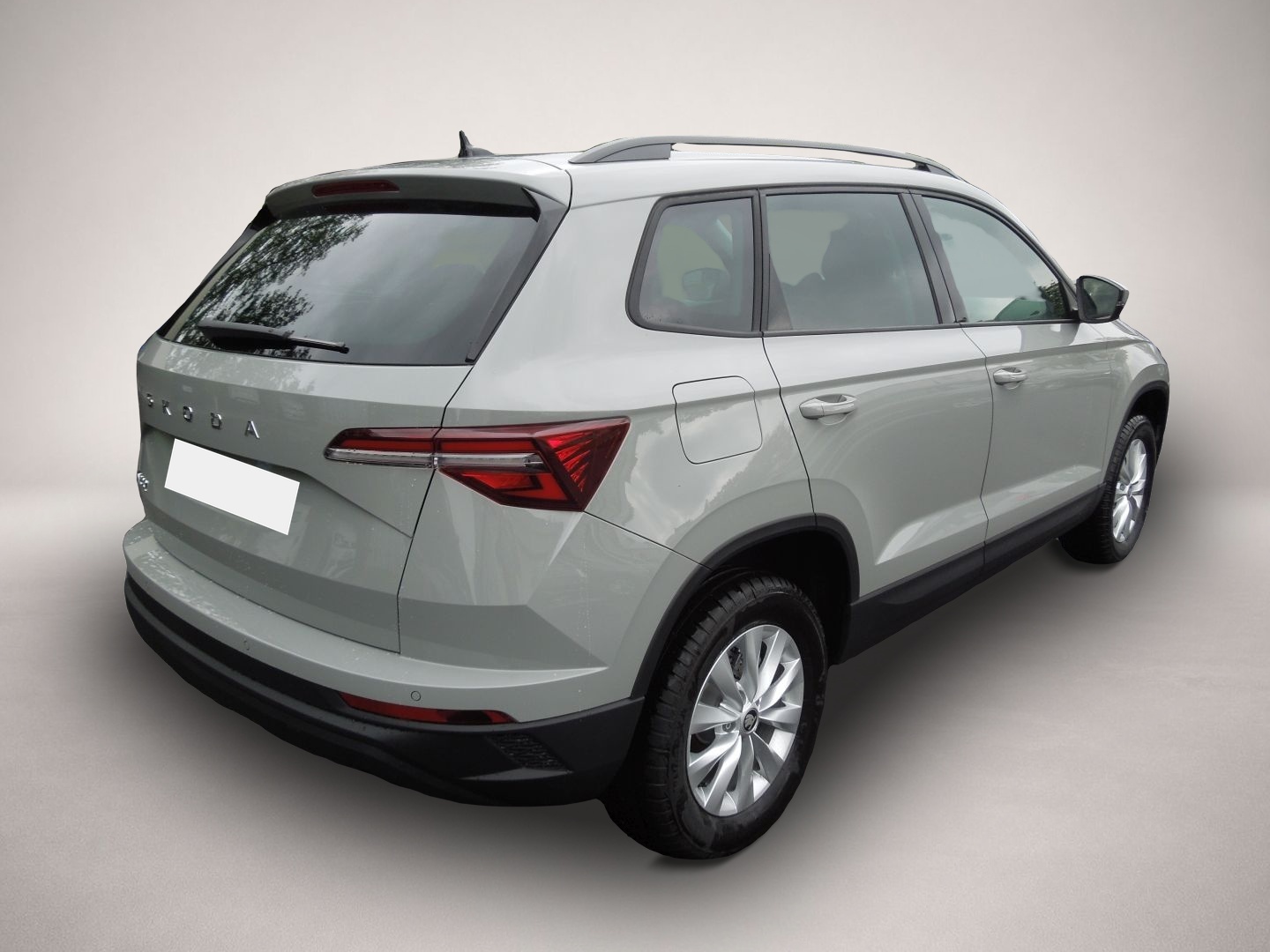 Bild 4 Skoda Karoq 1.5 TSI Selection/LED/AHK/Navi/Sitzheizung