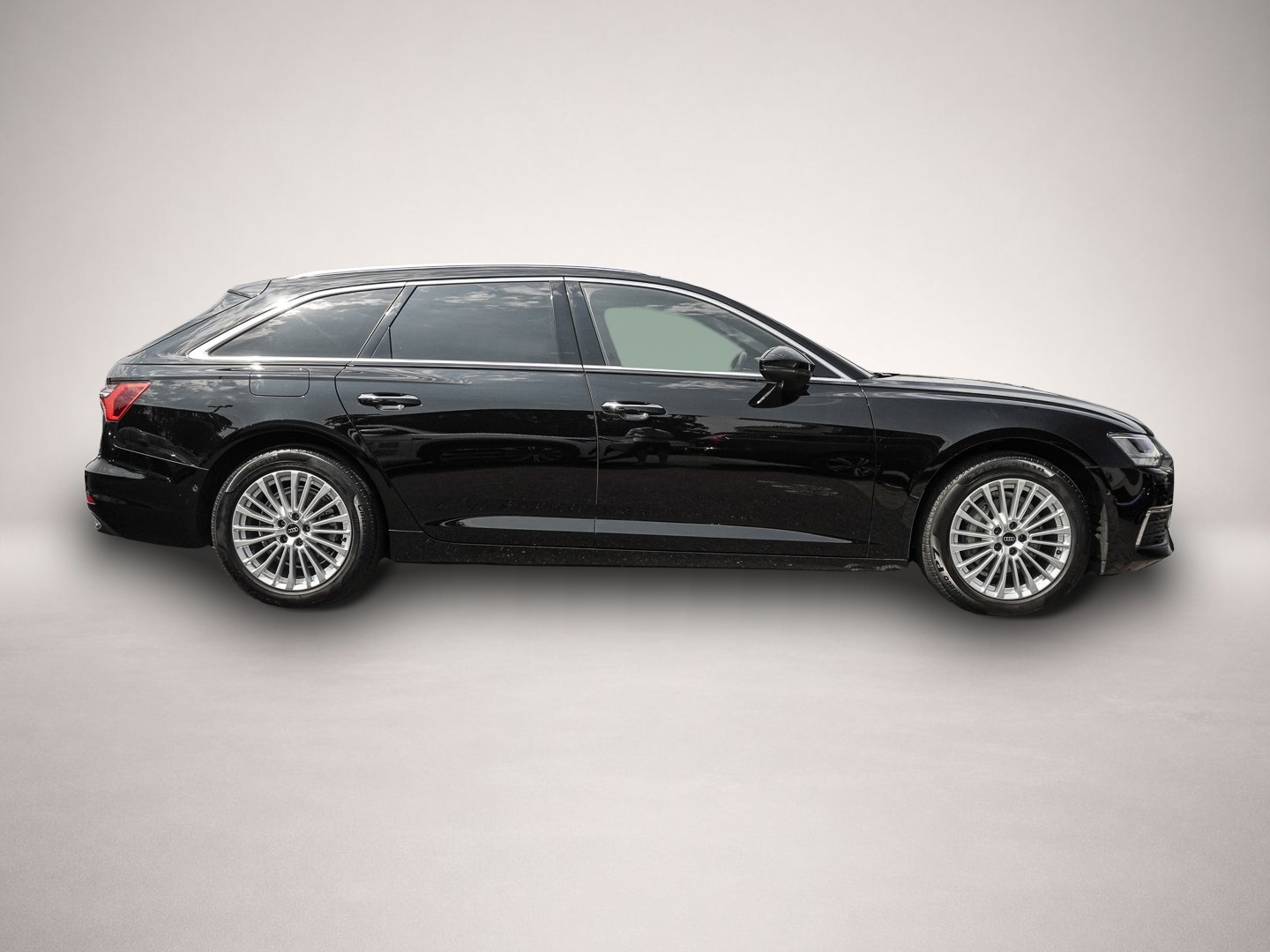 Fotografie 4 des Audi A6 Avant Design design 40 TDI 150(204) S tronic