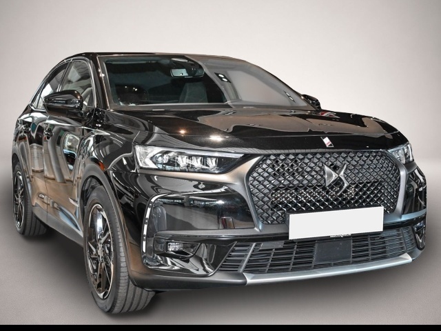 Fotografie 2 des DS Automobiles DS7 (Crossback) DS7 Crossback PERFORMANCE LINE E-TENSE 4x4+MODE3