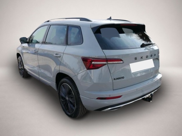 Fotografie 3 des Skoda Karoq Sportline 2.0 TSI 4x4 DSG Sportline 2.0 TSI 4x4.