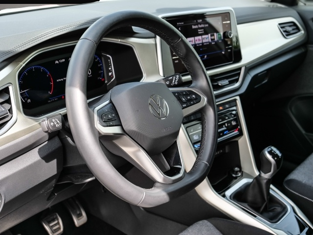Bild 3 Volkswagen T-Roc Move Digitales Cockpit LED Apple CarPlay A