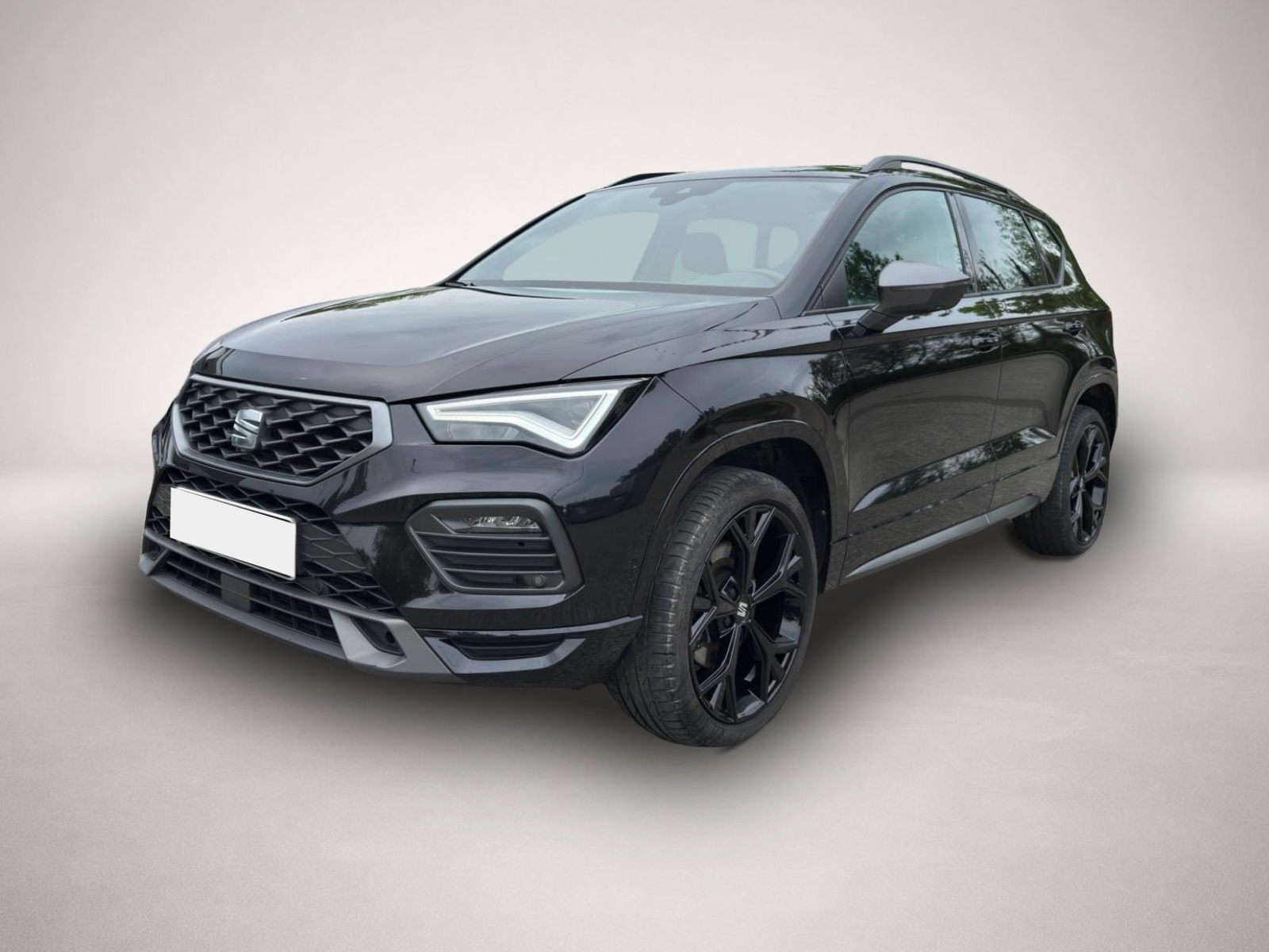 Fotografie 1 des Seat Ateca 1.5 TSI DSG AB257EUR FR AHK LEDER NAVI REA