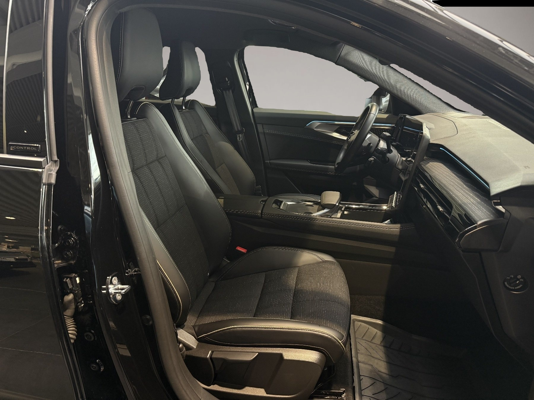 Fotografie des Renault Austral Iconic E-Tech Full Hybrid 200 PS