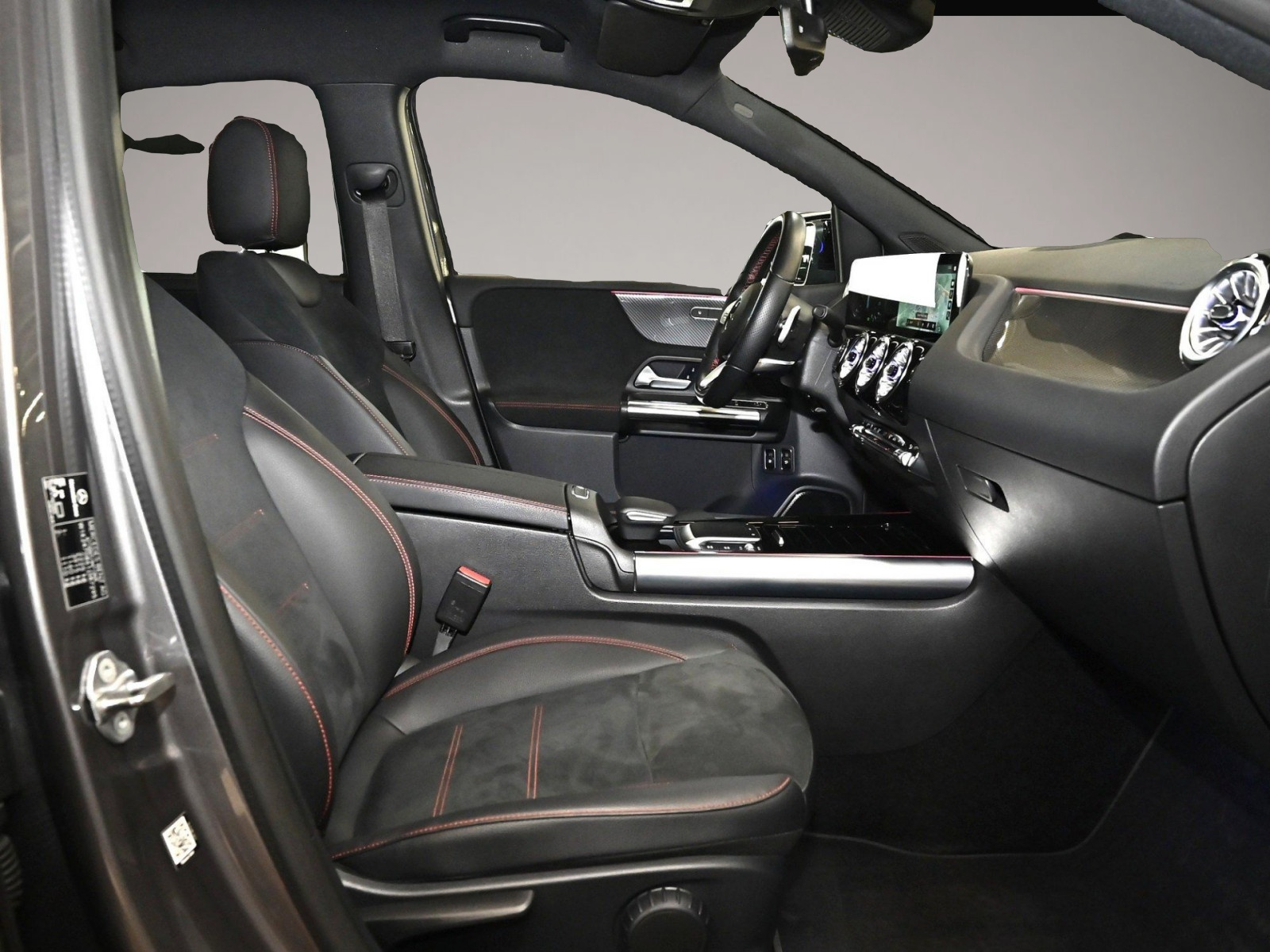 Bild 2 Mercedes-Benz B 250