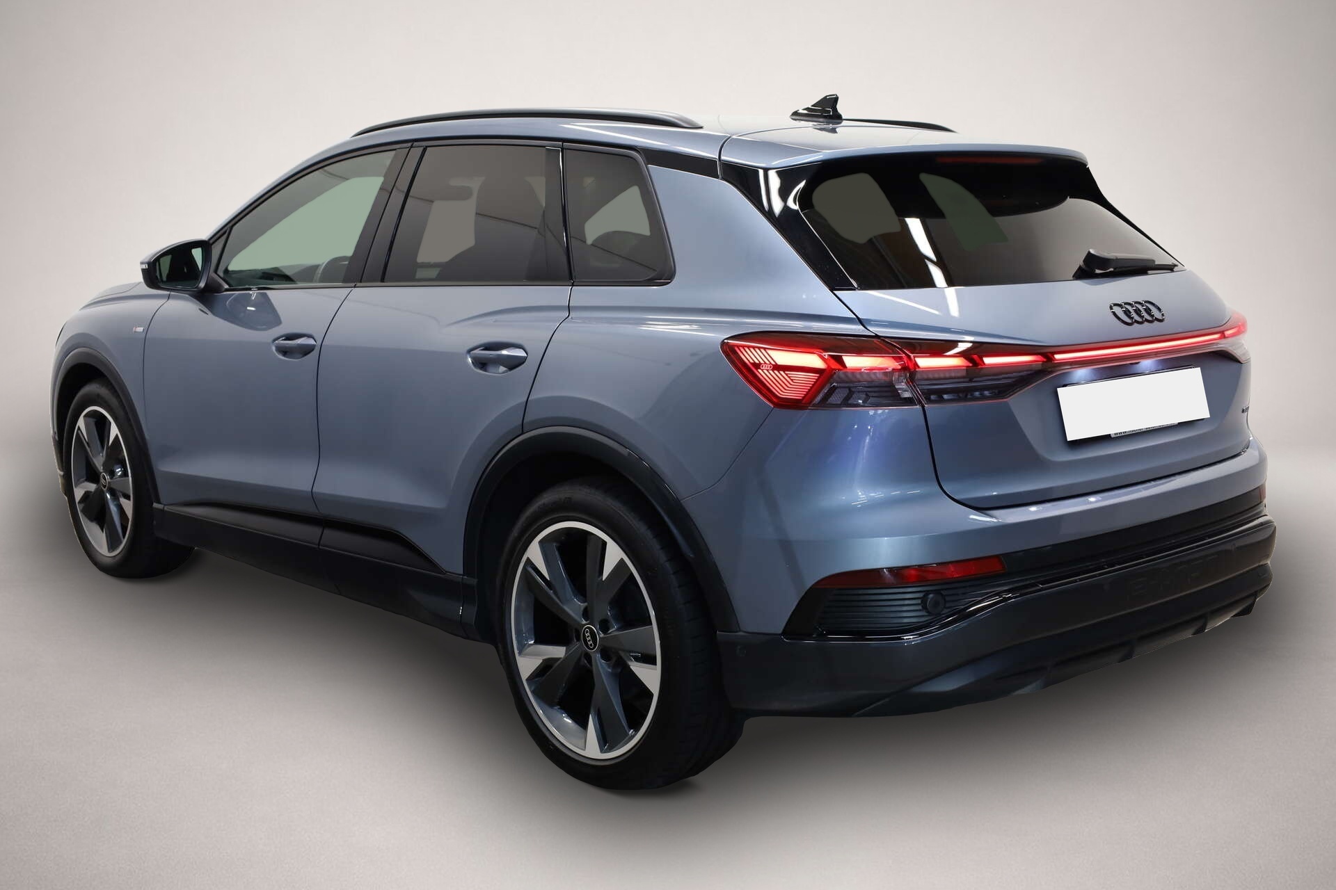 Fotografie 3 des Audi Q4 e-tron S line