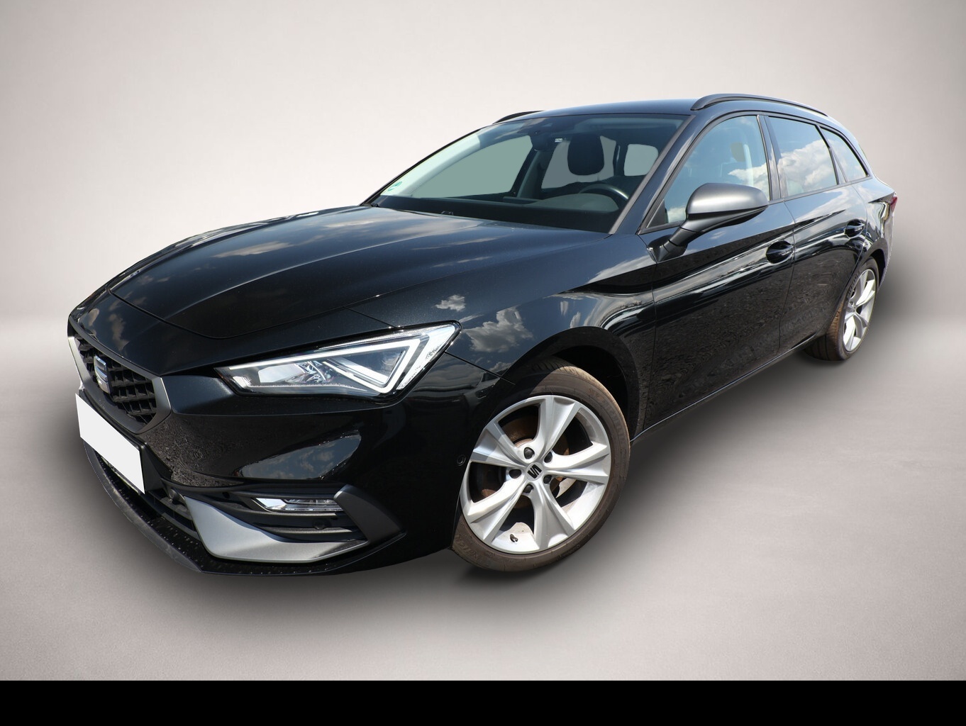 Fotografie Seat Leon Sportstourer 1.5 TSI 150 FR VollLED ACC SHZ