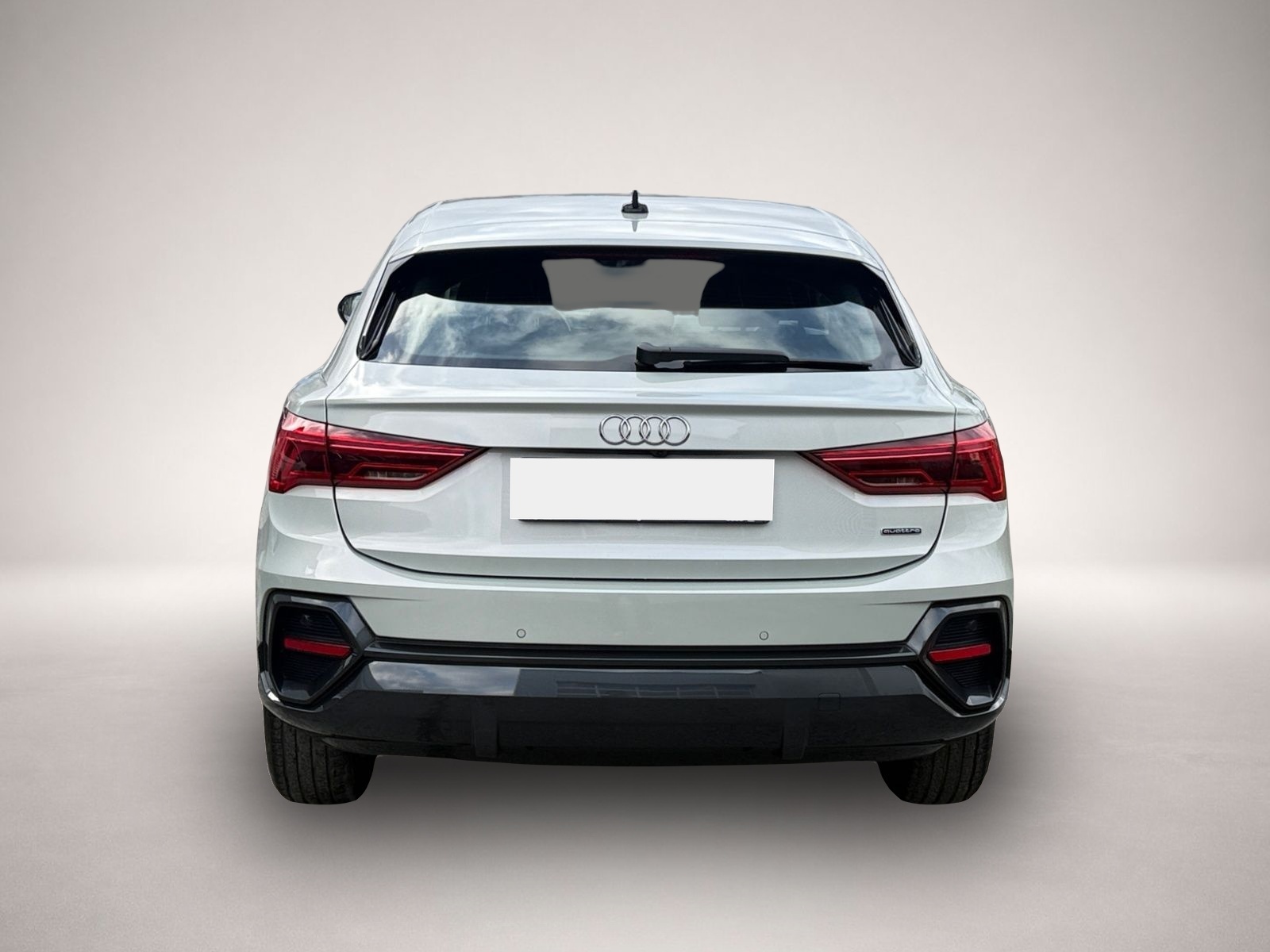 Bild 4 Audi Q3 Sportback 40 TFSI qu. S-tronic *LED*Navi*Pano