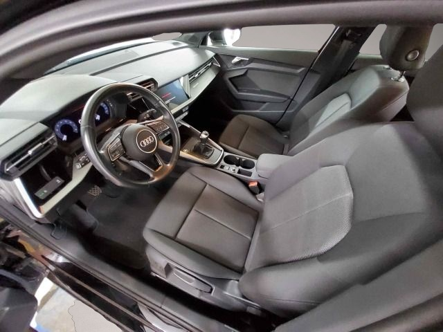 Fotografie 3 des Audi A3 Lim 30TFSI *LED*Navi*Sitzheizung*