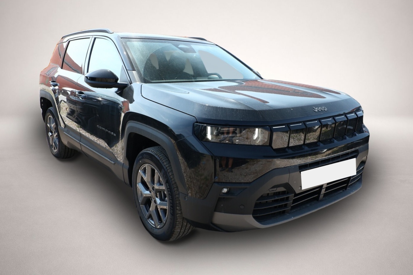 Bild 2 Jeep Compass neuMod Hybrid First Edit Pano Nav Matrix