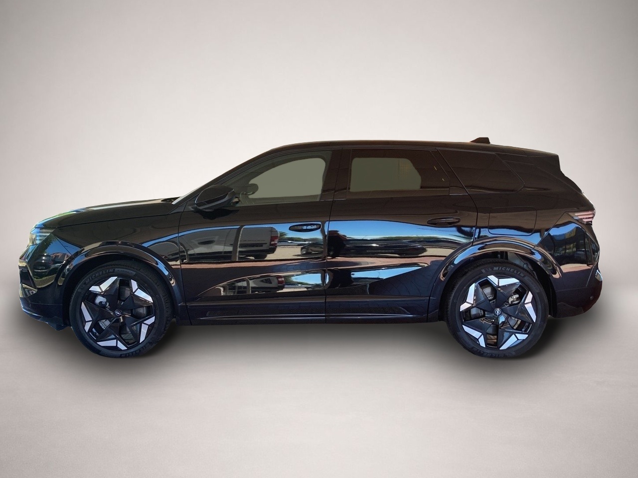 Opel Grandland (X) Grandland Electric AWD Ultimate 11kw Charger Shz - Thumbnail 3