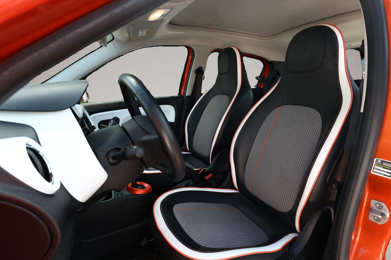 Bild 5 Renault Twingo Electric Vibes FaltD Nav SHZ PDC Schuko