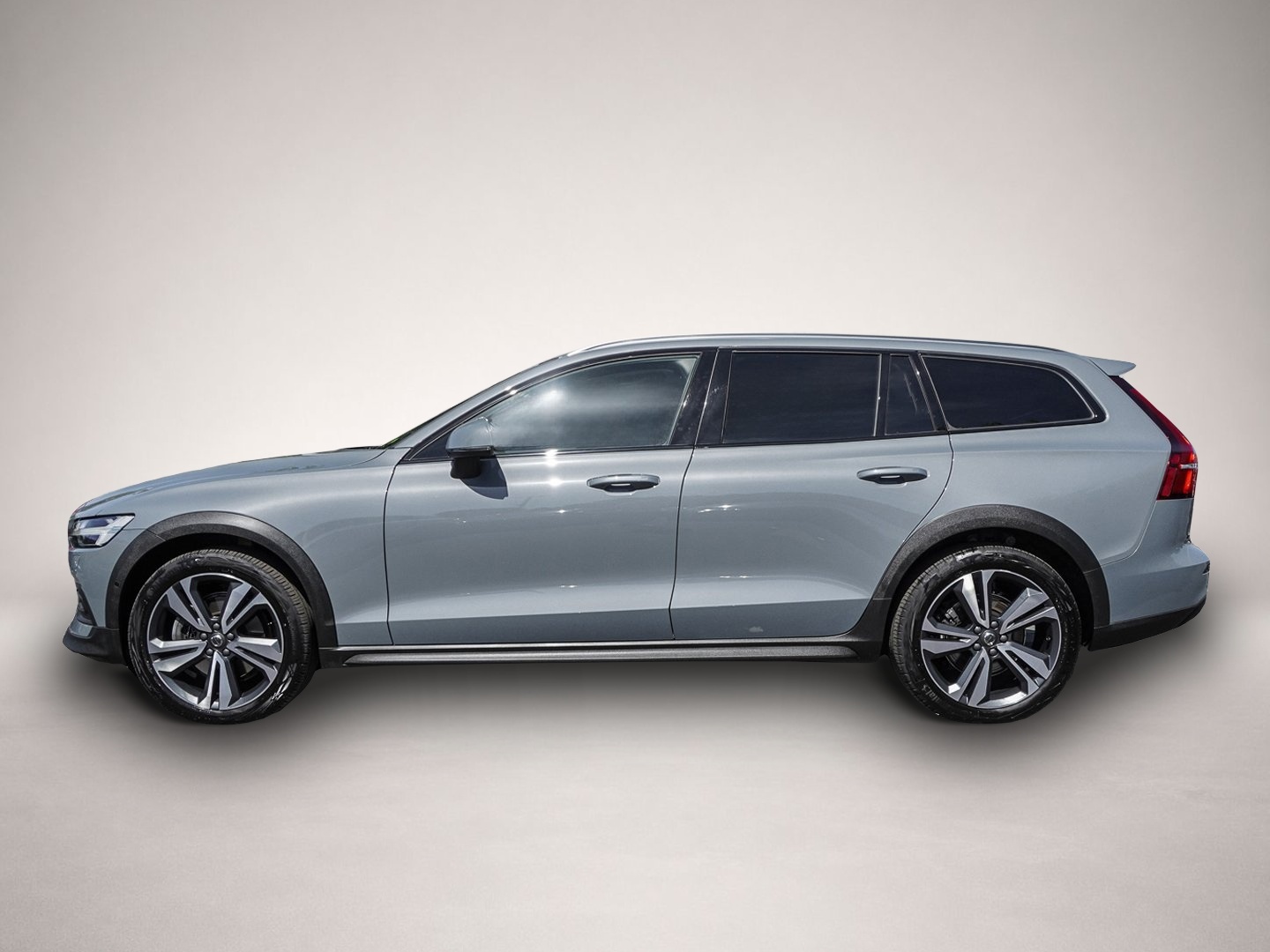 Bild 4 Volvo V60 Cross Country B4 AWD Plus Pano LED
