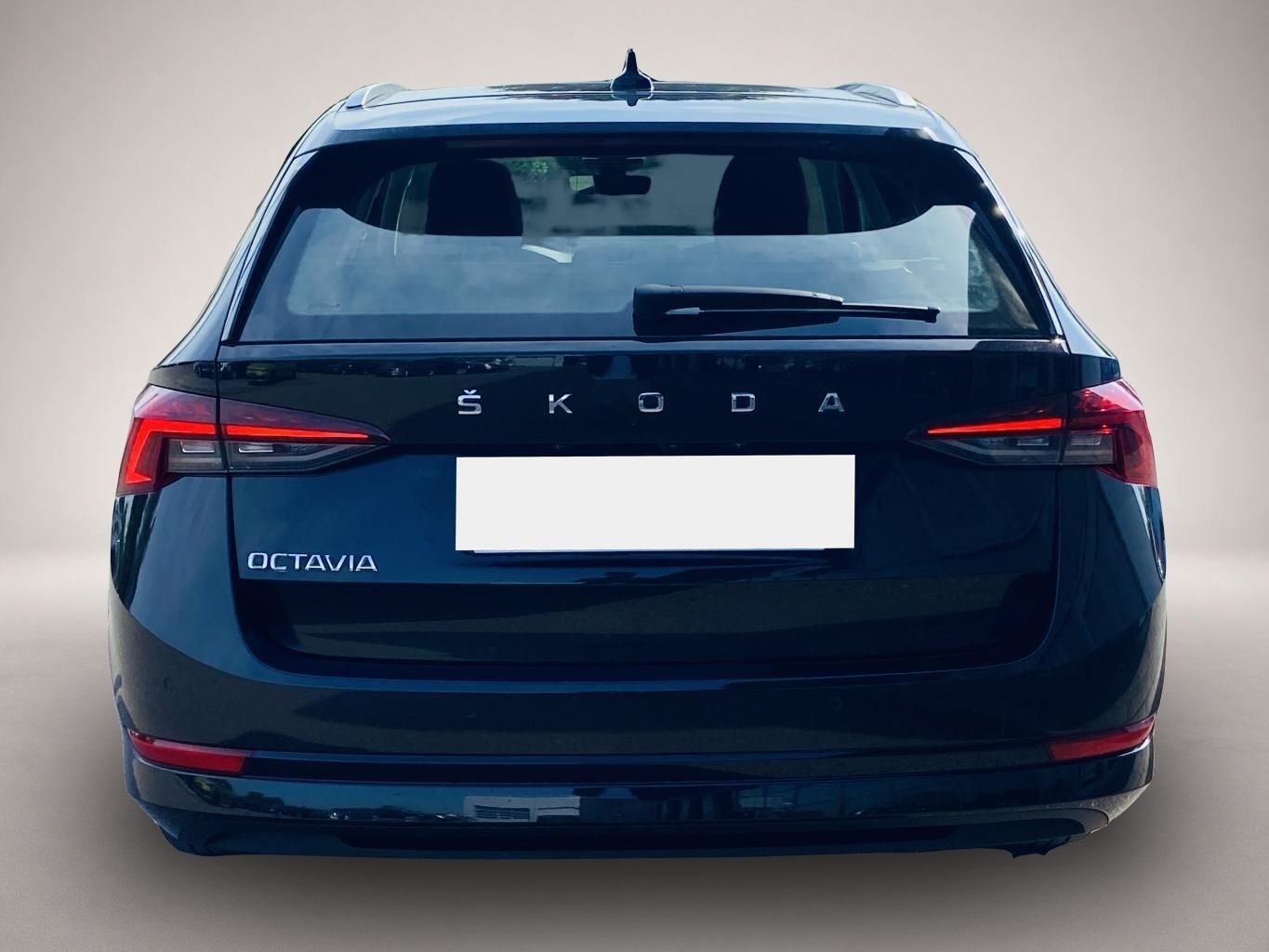 Bild 4 Skoda Octavia Combi 2.0 TDI DSG Style AHK+EL.HECK+PANO