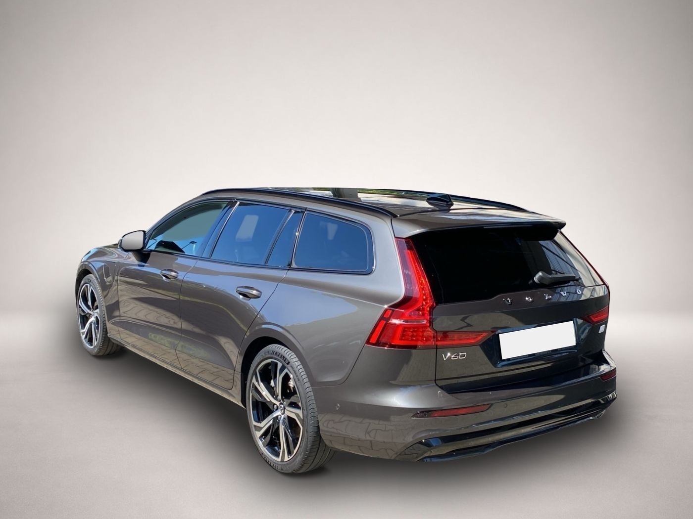 Bild 3 Volvo V60 Kombi T8 Plus Dark Recharge WiPa*LED*DAB*Nav