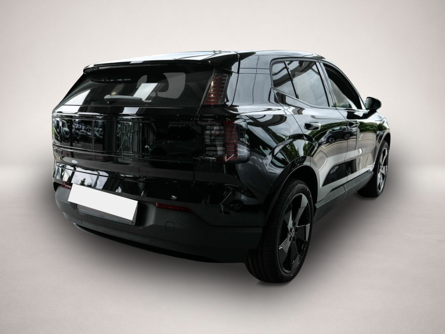 Bild 2 Volvo EX30 Black Edition Single Motor Plus Winter-Pake