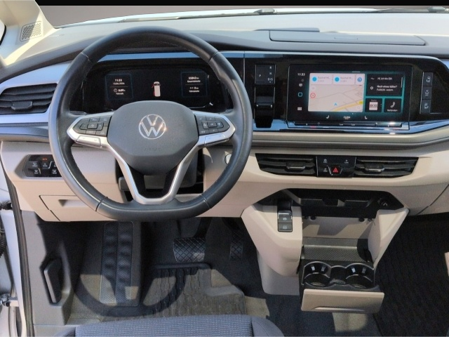 Bild 6 Volkswagen T7 Multivan lang TDI*Panodach Bett AHK ACC Tisch