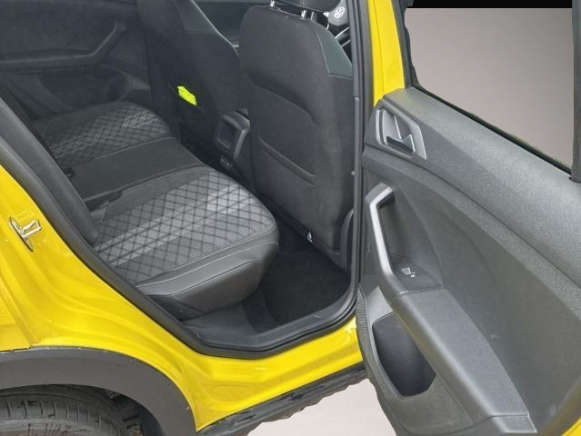 Bild 4 Volkswagen T-Cross 1.0 TSI DSG R-Line IQ.Light/ACC/Kamera/A