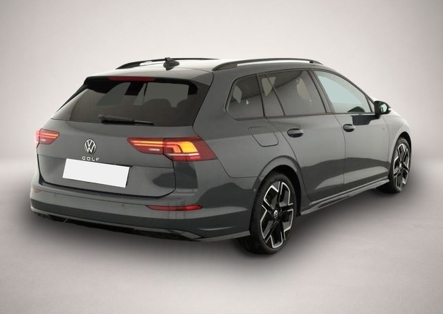 Fotografie Volkswagen Golf 1.5 TSI 110 kW R-Line Golf VIII Variant 1.5 TSI.
