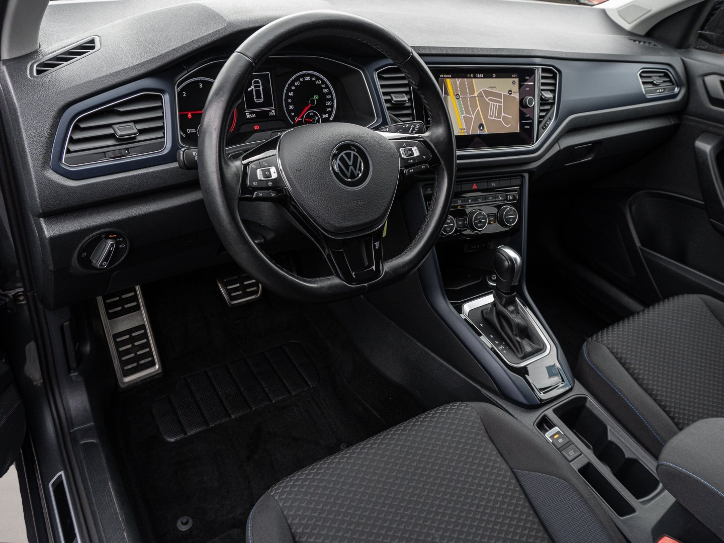 Bild 7 Volkswagen T-Roc 2.0 TDI United LED ACC