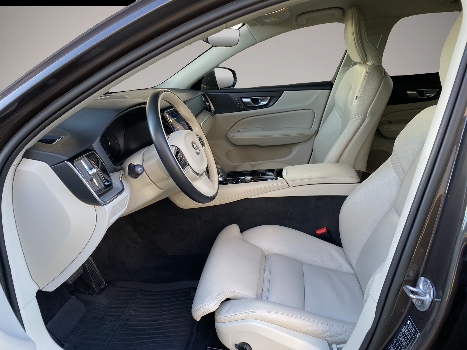 Fotografie 7 des Volvo V60 T8 Plus Bright *Standhzg*Sitzhzg*DAB+*Winter