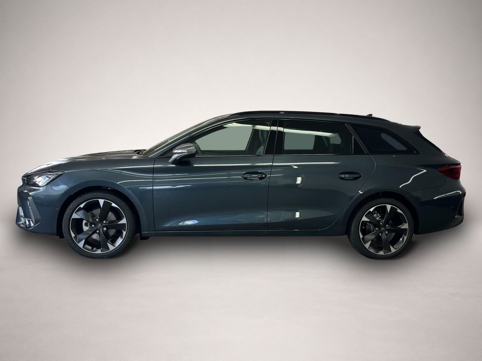 Fotografie des Cupra Leon Sportstourer 1.5 eTSI DSG MATRIX KAMERA 18