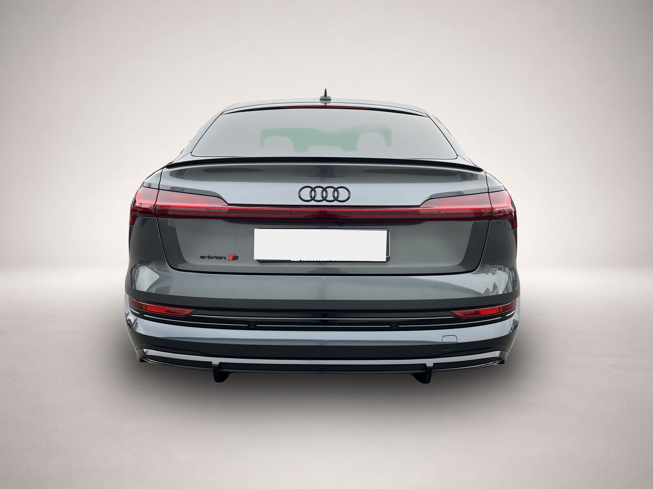 Fotografie 5 des Audi e-tron S Sportback 21 Zoll Bremse orange Optikp.