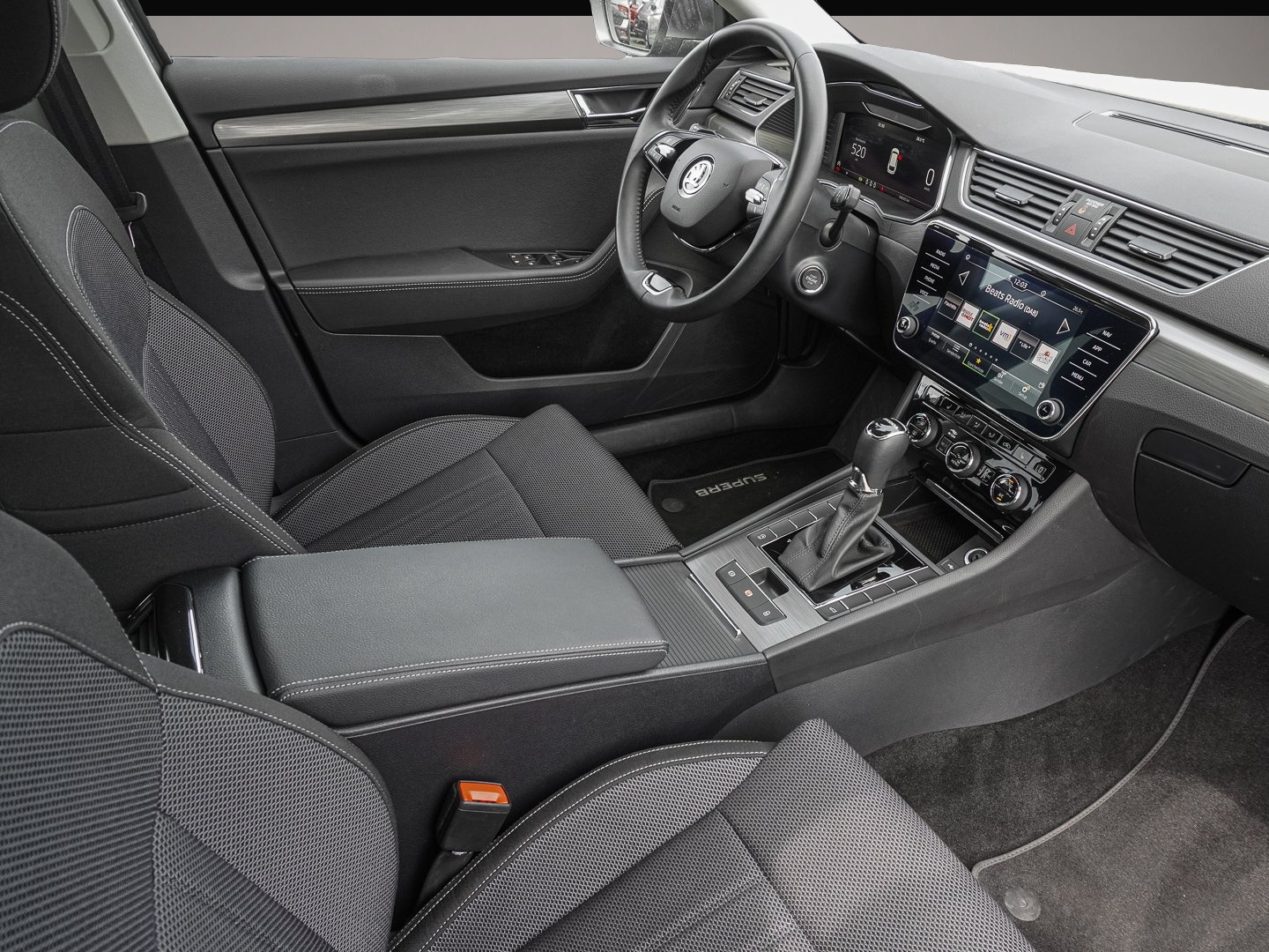 Fotografie 6 des Skoda Superb Combi 2.0 TDI DSG Style EL.HECK ELSITZ FL