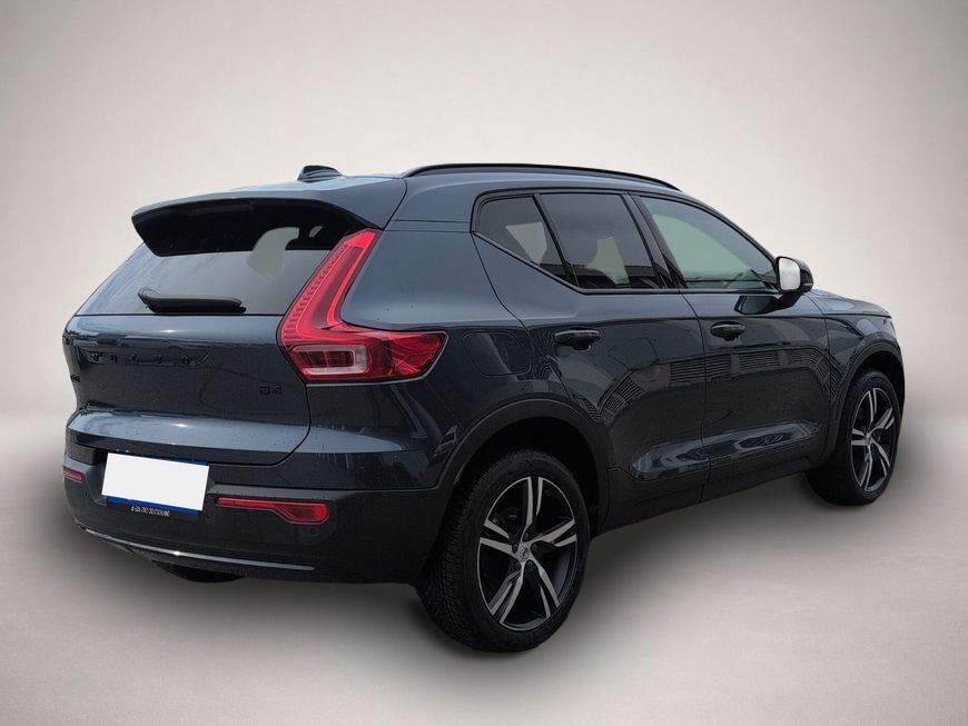 Bild 2 Volvo XC40 B4 B DKG Plus Black Edition STDHZ * 360°VIE