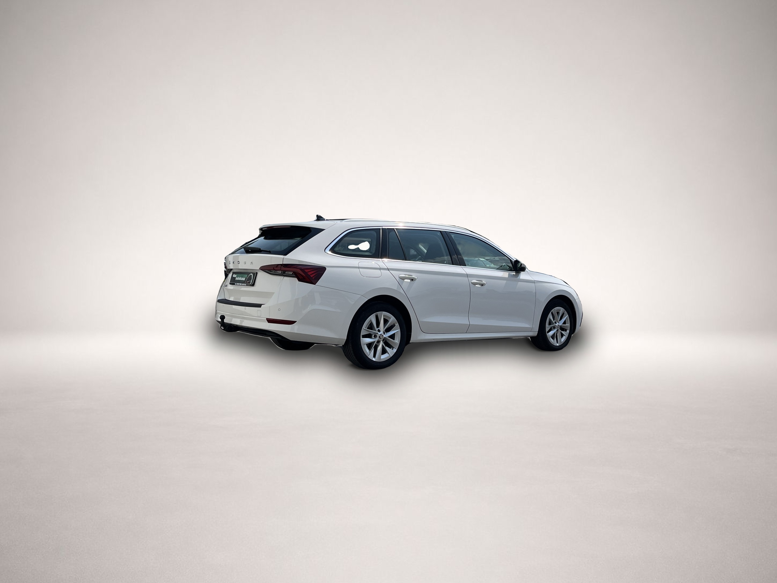 Bild 6 Skoda Octavia Combi 2.0 TDI DSG Style 156¤ m.20% Anz.