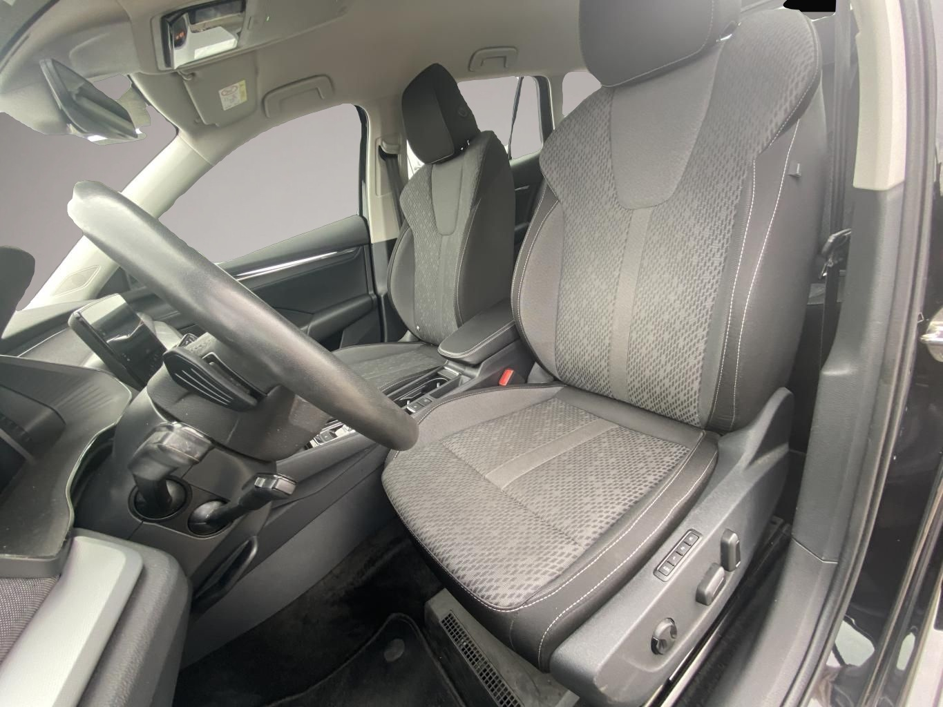 Bild 7 Skoda Octavia Combi 1.5 TSI e-TEC DSG HEAD-UP+SMART-LI