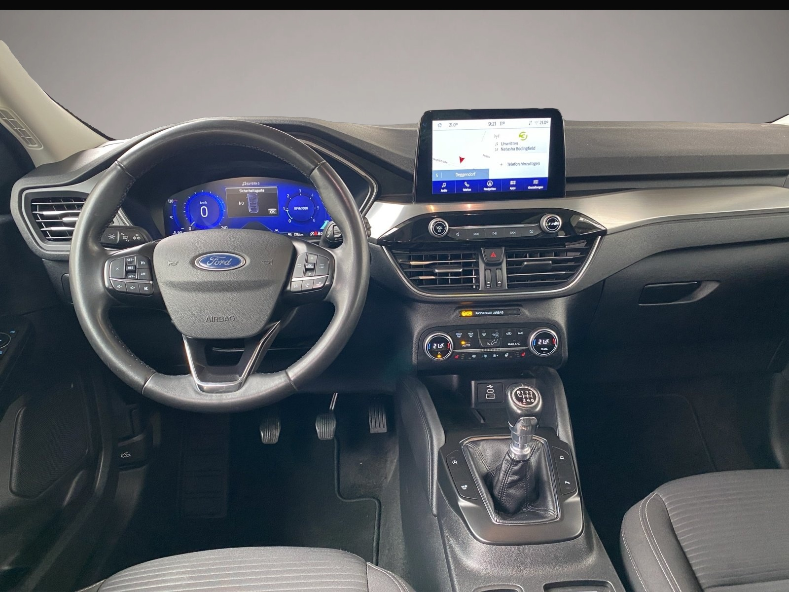 Bild 8 Ford Kuga 2.0 EcoBlue Titanium AHK+LED+Navi+Pano+SD