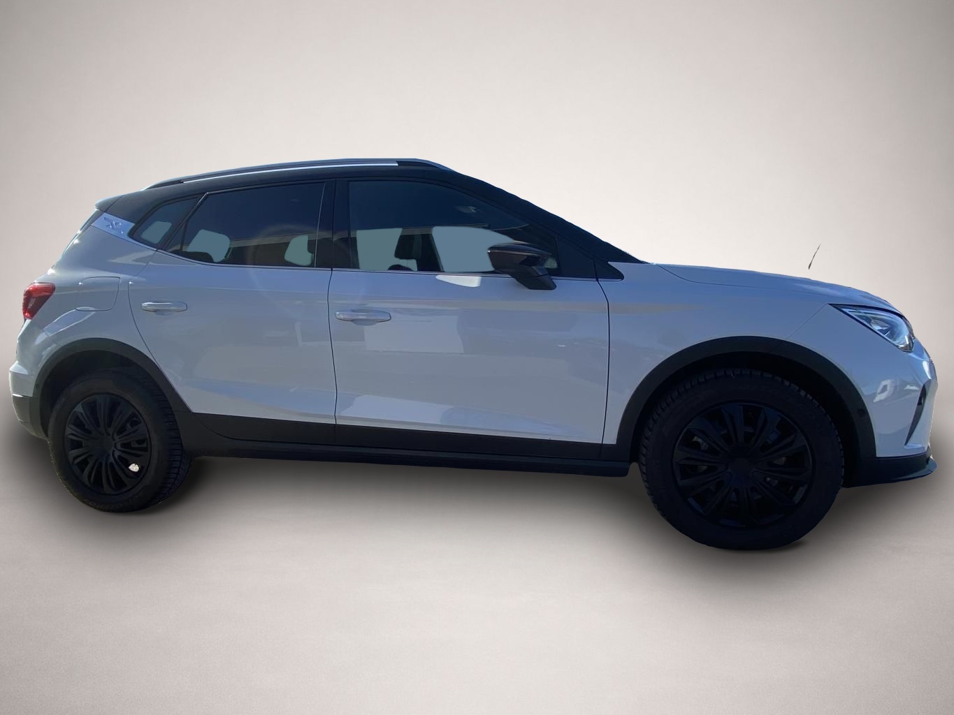 Fotografie 6 des Seat Arona 1.5 TSI DSG FR AHK+ACC+LANE-ASSIST+VIRTUAL
