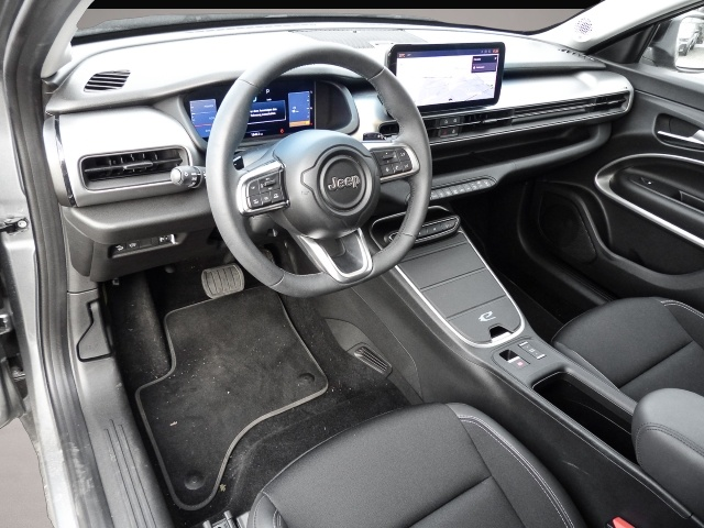 Bild 4 Jeep Avenger Altitude Mild-Hybrid Winter Paket Carpla