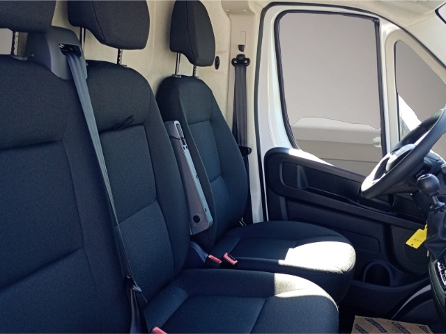 Bild 7 Fiat Other Ducato Kastenwagen 35 L2H2 140 Multijet *Rückfah