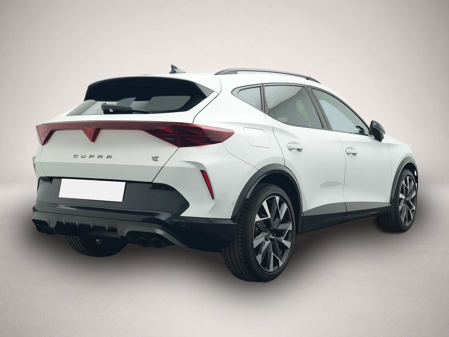 Fotografie des Cupra Formentor 2.0 TSI DSG 4Dr. VZ 5-J-GAR PANO AHK S