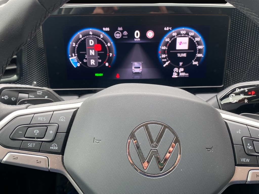 Bild 5 Volkswagen Passat Variant 1.5 eTSI MHEV DSG*Massage*KeyGo*N