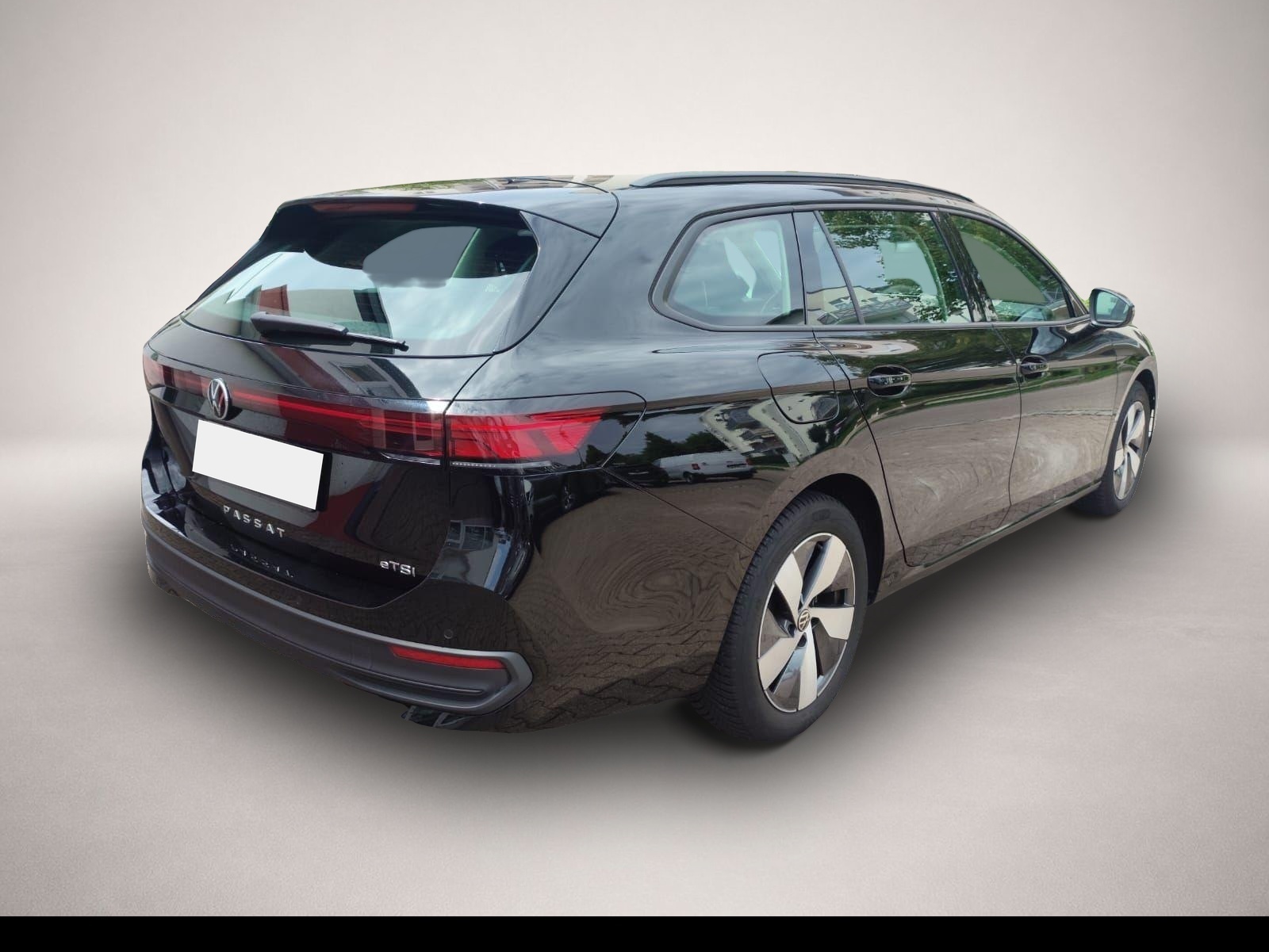 Bild 3 Volkswagen Passat Variant 1.5 eTSI Navi Kamera Totwinkel
