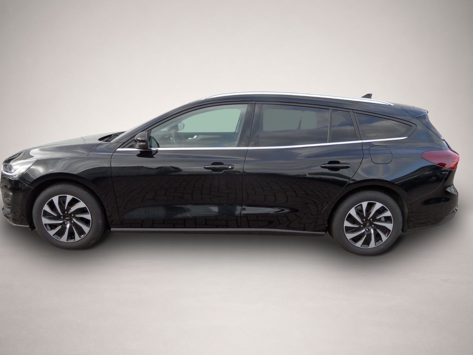 Bild 1 Ford Focus 1,0 Turnier Titanium+Navi-SYNC4+Sitzhzg.